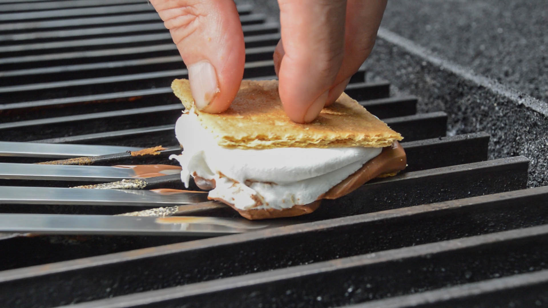 Grate Grilled S’mores