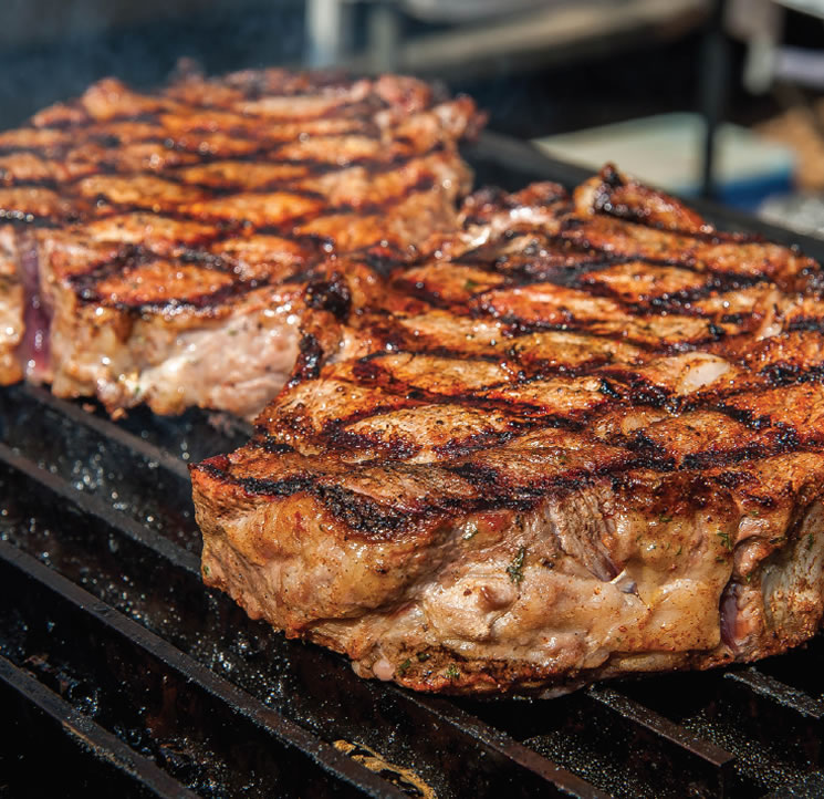 RibeyeOnGrillGrates