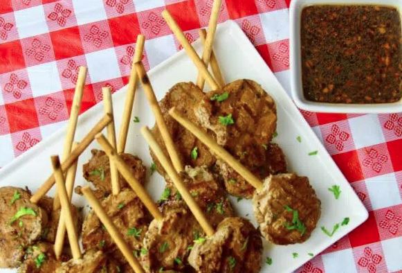 Grilled Pork Tenderloin Lollipops